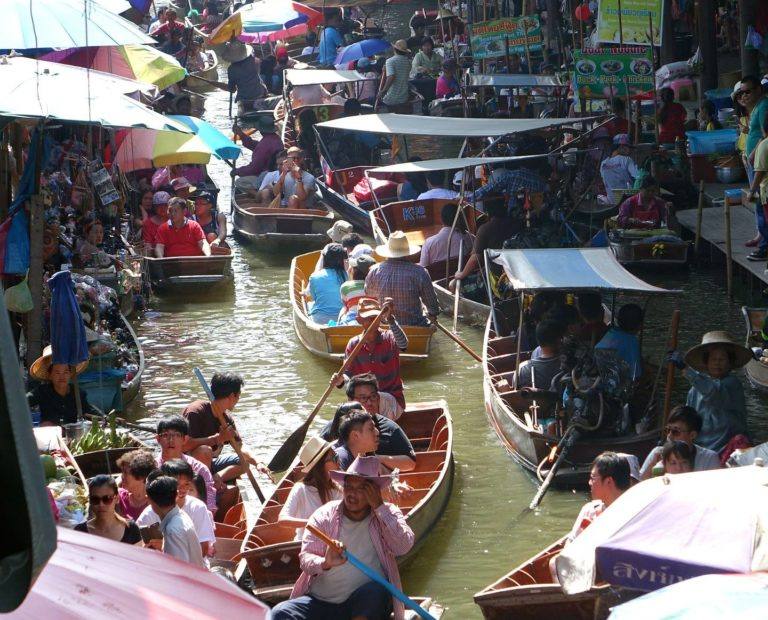 Mercado Flutuante - Damnuen Souduak Floating Market