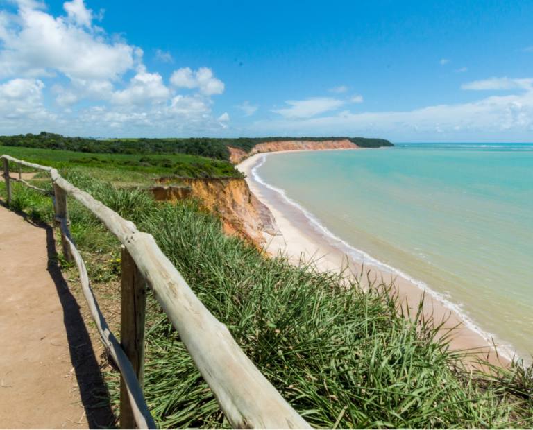 Praia de Carro Quebrado: beleza estonteante e selvagem em Alagoas