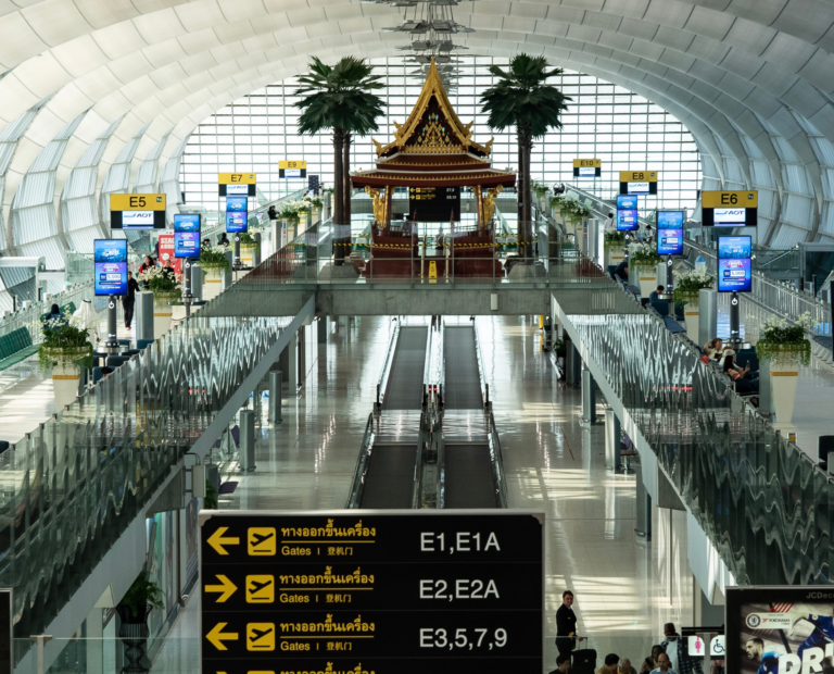 Desembarque em Bangkok: como ir do Aeroporto Suvarnabhumi à cidade