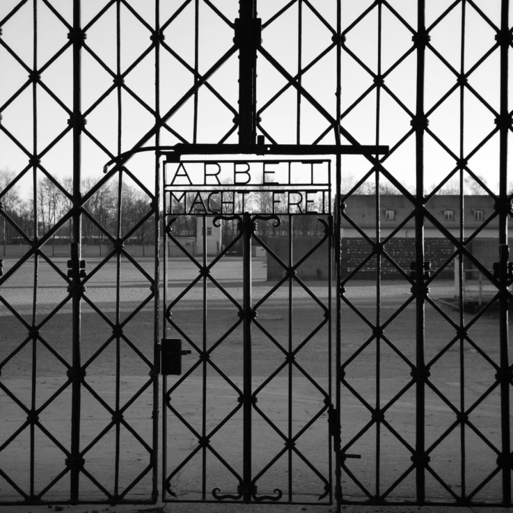 Dachau: o primeiro campo de concentração