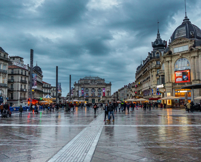 Montpellier: uma cidade medieval perfeita para jovens
